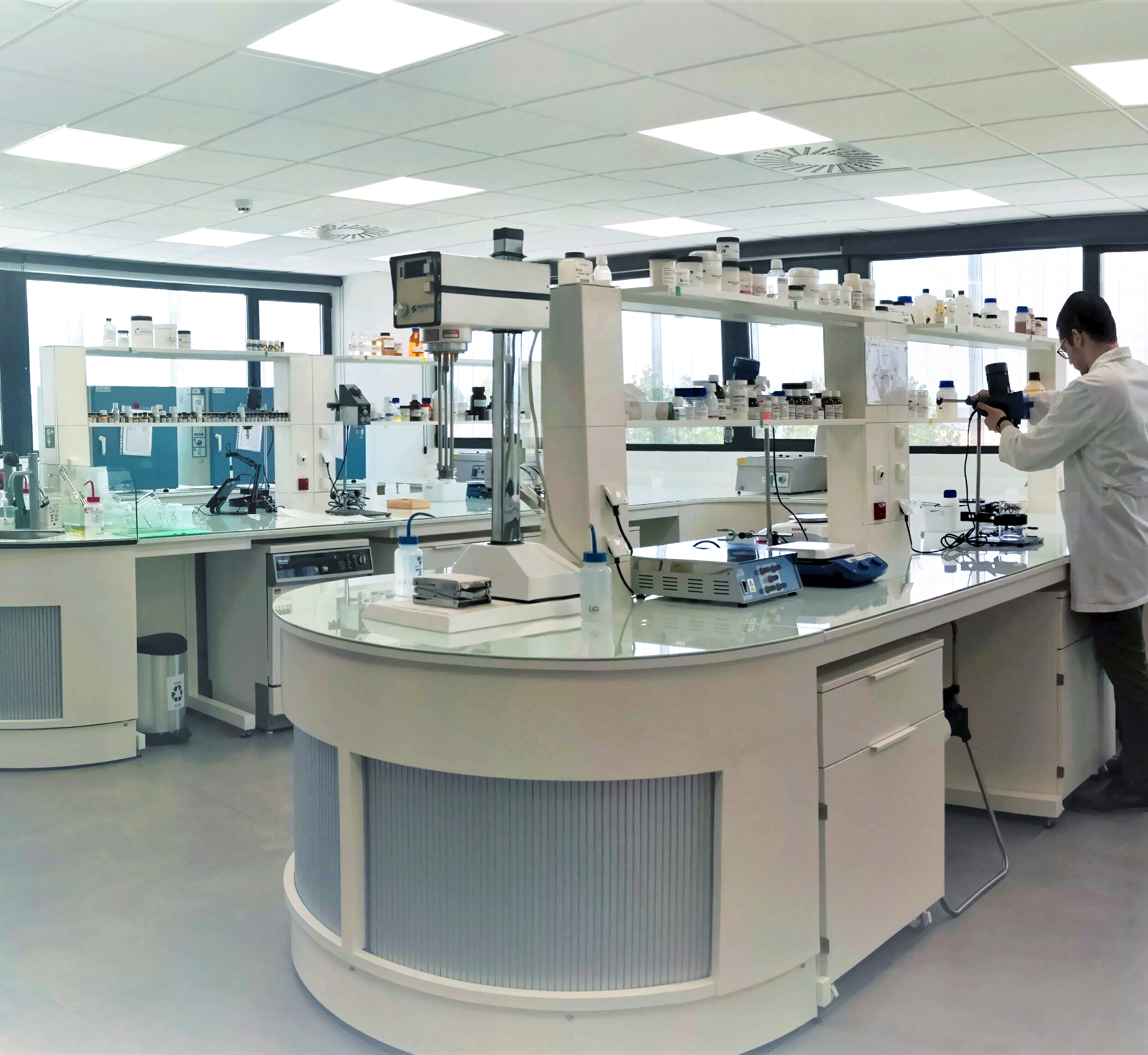 Lab-FCR-retocado2
